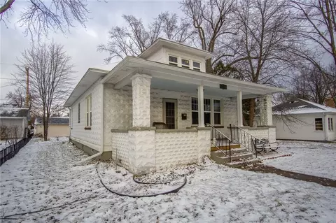 1528 Highland Ave, Eau Claire, WI 54701
