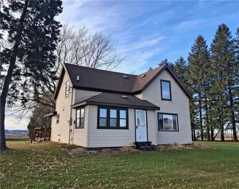 1932 15th St, Rice Lake, WI 54868