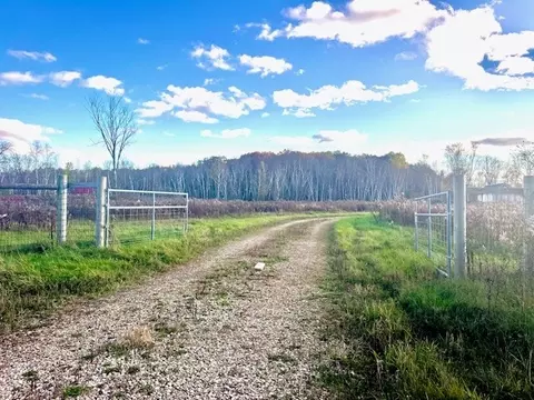 3181 County Rd Q, Clear Lake, WI 54005