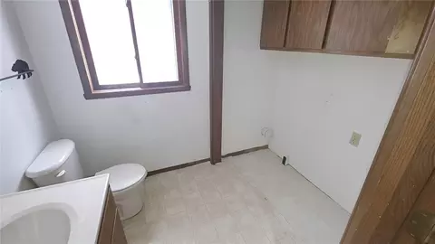 118 E Monroe Ave, Barron, WI 54812 photo 21