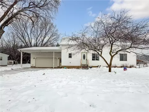 5534 E County Road V, Eleva, WI 54738