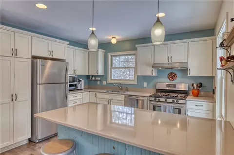 Kitchen - 8056 North Road, Springbrook, WI 54875 photo 2 of 7