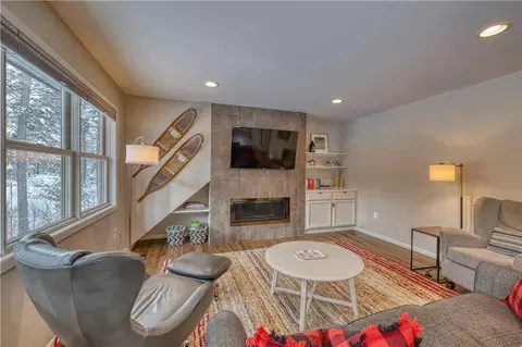 Living - 8056 North Road, Springbrook, WI 54875 photo 4 of 5