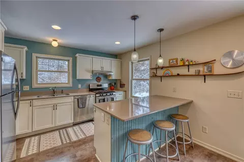 Kitchen - 8056 North Road, Springbrook, WI 54875 photo 1 of 7