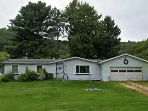 s401 County Road Vv, Mondovi, WI 54755
