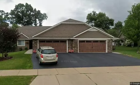 2834 Monarch Ct, Altoona, WI 54720