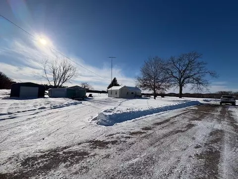 115 Peterson Rd, Hixton, WI 54635