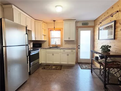 Kitchen - 994 25th St, Chetek, WI 54728 photo 2 of 3