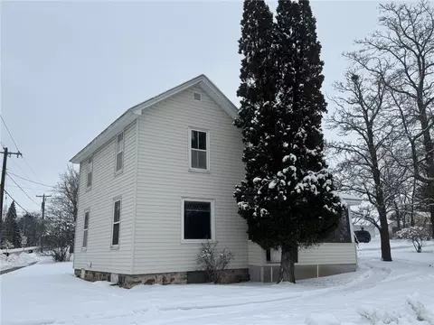 803 Jefferson Ave, Chippewa Falls, WI 54729