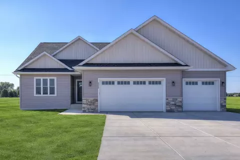 4098 141st St, Chippewa Falls, WI 54729