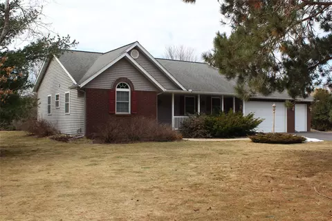 9646 167th St, Chippewa Falls, WI 54729