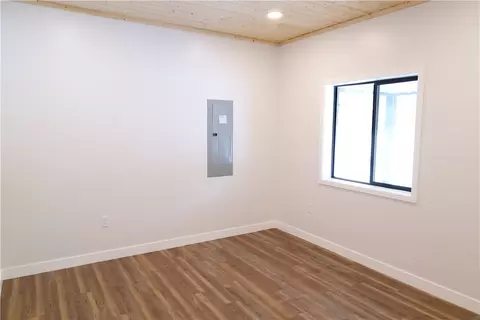 Bedroom - 29086 Deerpath Pass, Danbury, WI 54830 photo 2 of 6
