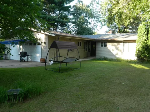 4797 177th St, Chippewa Falls, WI 54729