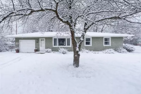 1516 Mitscher Ave, Eau Claire, WI 54701