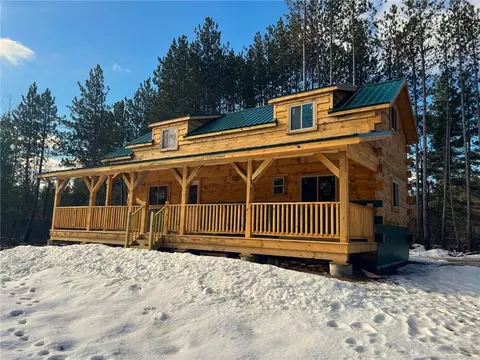 6017 W Old Hwy 54 Hwy, Black River Falls, WI 54615