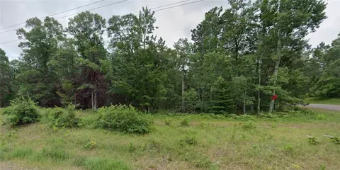 30282 N Des Moines Lake Rd, Webb Lake, WI 54830