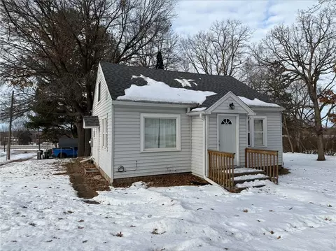 1102 Zephyr Hill Ave, Eau Claire, WI 54703
