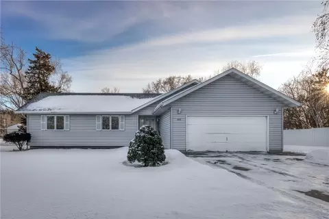 1517 E Clairemont Ave, Eau Claire, WI 54701