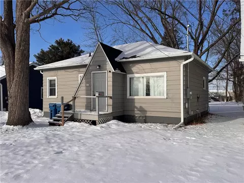 303 E Gates St, Rice Lake, WI 54868