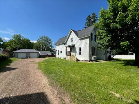 36 Elm St #1&2, Chippewa Falls, WI 54729