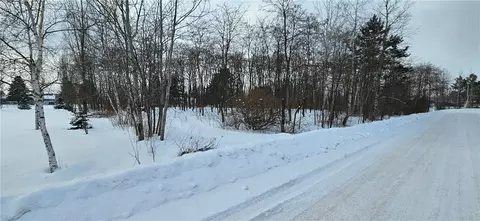 000 Highland Dr, Radisson, WI 54867
