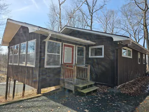 2152 E Round Lake Ln, Luck, WI 54853 photo 4