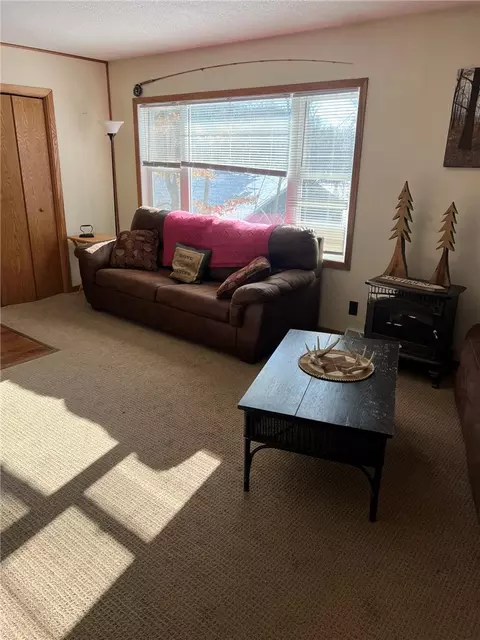 2152 E Round Lake Ln, Luck, WI 54853 photo 8