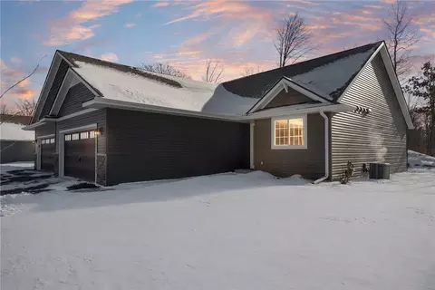 2207 Carlone St, Cumberland, WI 54829