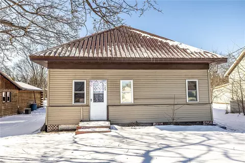 123 S Roosevelt Rd, Black River Falls, WI 54615