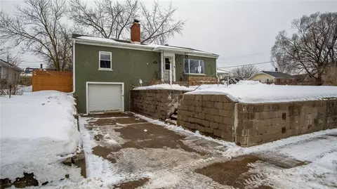 1505 Woodland Ave, Eau Claire, WI 54701