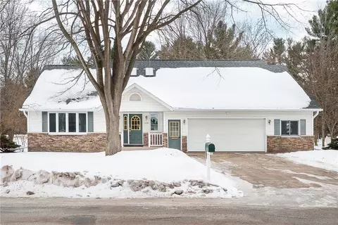 109 Westover Rd, Eau Claire, WI 54701