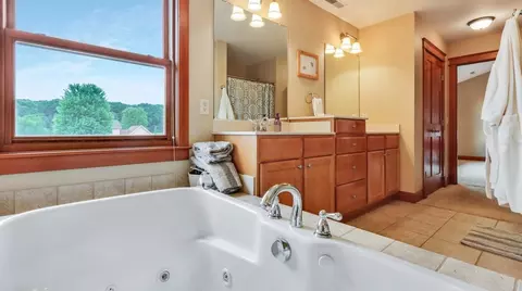 Bath - s8955 David Court, Eleva, WI 54738 photo 7 of 7