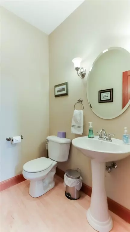 Bath - s8955 David Court, Eleva, WI 54738 photo 1 of 7