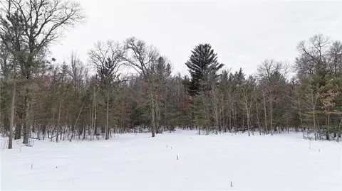 25106 Shady Oaks Ln, Siren, WI 54872