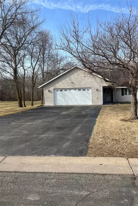 310 Willink Dr, Baldwin, WI 54002