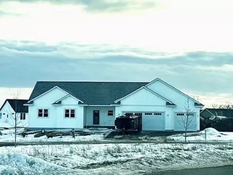 14075 42nd Ave, Chippewa Falls, WI 54729