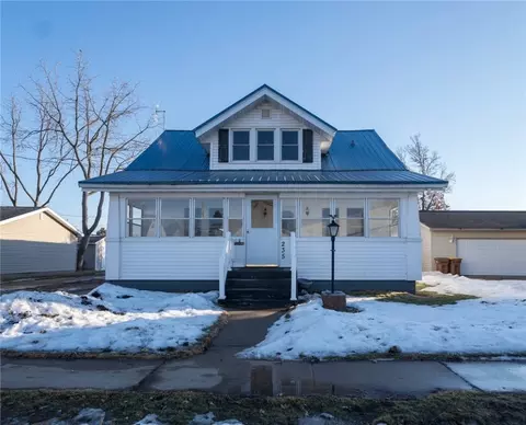 235 W Vine St, Mondovi, WI 54755