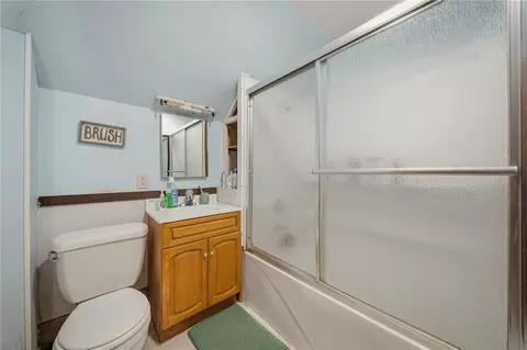Bath - 26014 E Mondovi St, Eleva, WI 54738 photo 2 of 2