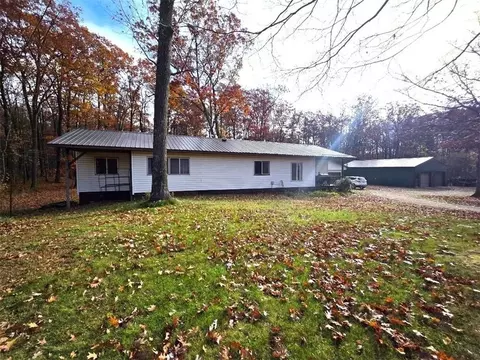 2808 10th St #E, Cumberland, WI 54829