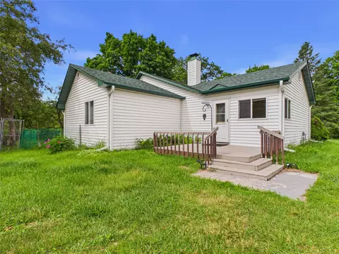 14862 W State Hwy 77, Hayward, WI 54843