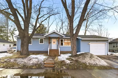1607 Broadway St S, Menomonie, WI 54751