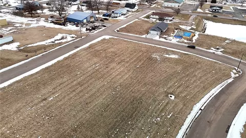 23395 Cherrywood St, Independence, WI 54747