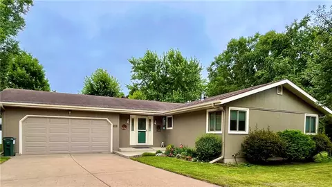 3526 Mayo St, Eau Claire, WI 54701