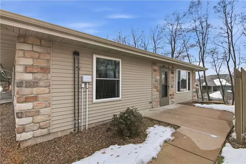 3631 Oak Tree Ln #1, Eau Claire, WI 54701