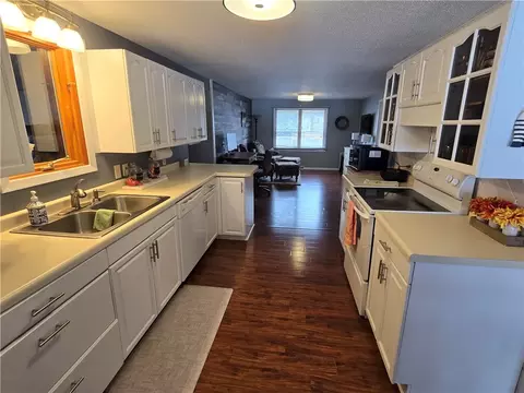 Kitchen - 30 Sumner Ave, Chetek, WI 54728 photo 3 of 4