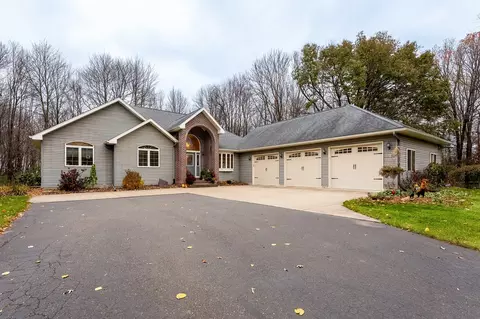 7888 W Folsom St, Eau Claire, WI 54703
