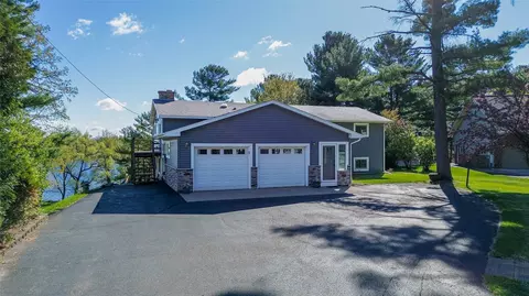 19526 74th Ave, Chippewa Falls, WI 54729