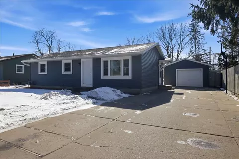 2553 Spooner Ave, Altoona, WI 54720