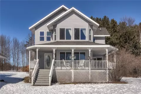 960 N Lake Dr, Shell Lake, WI 54871
