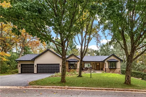 3803 Timber Creek Ct, Eau Claire, WI 54701